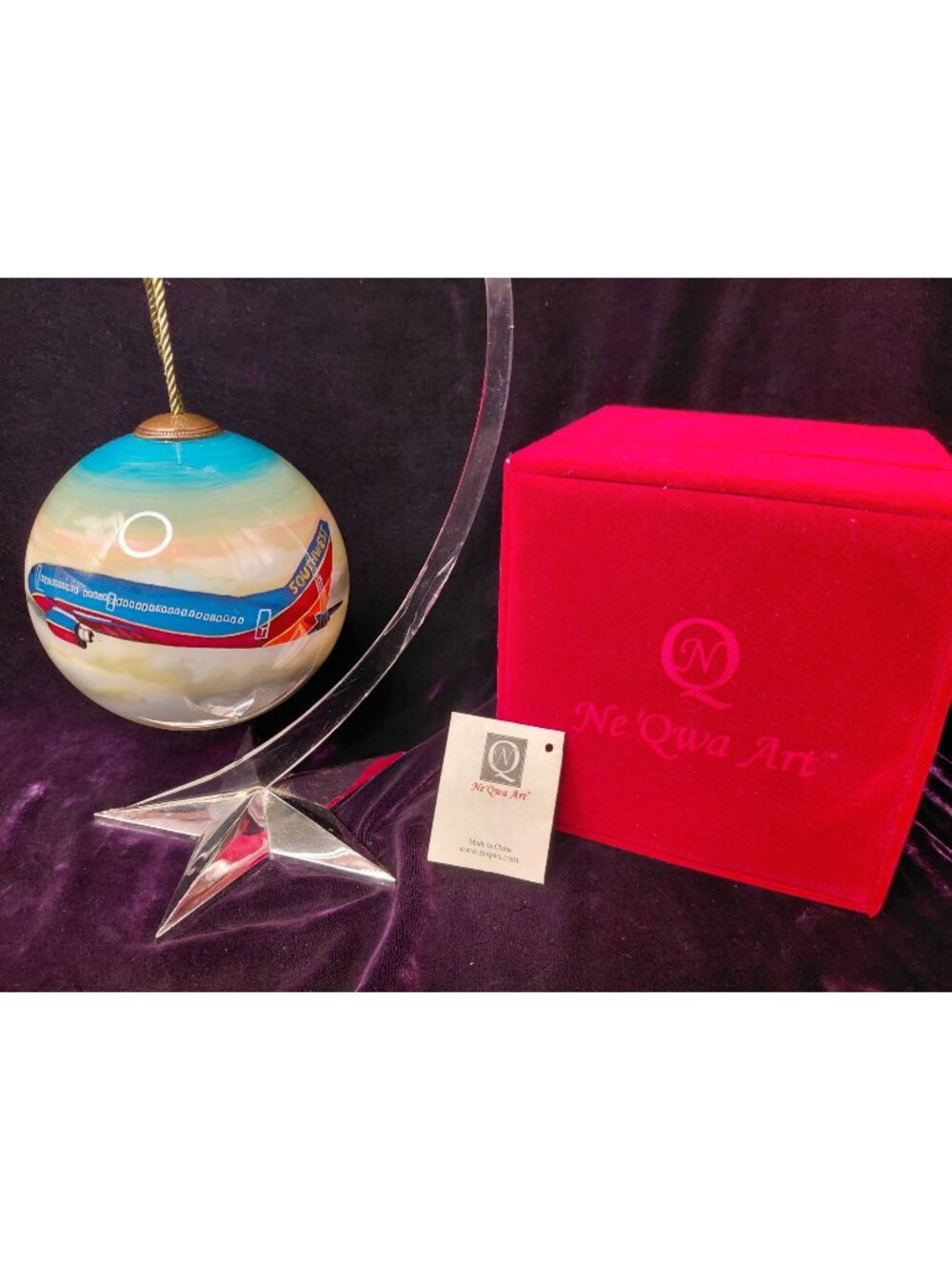 Ne'Qwa Hand-Painted Southwest Airlines Art Christmas Ornament W/Velvet Gift Box